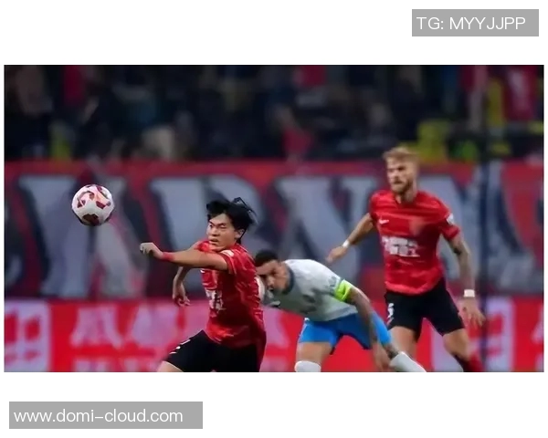 07ac米兰与拜仁的巅峰对决谁能在欧冠赛场笑到最后