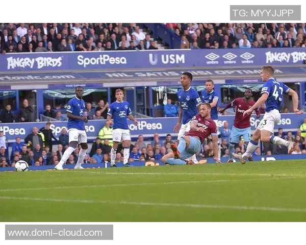 伯恩利与富勒姆的激烈对决谁能在英超赛场中笑到最后