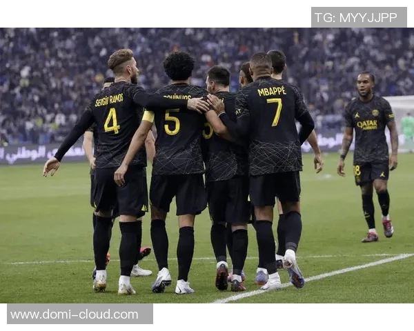 维迪奥顿与兰斯的精彩对决比分揭晓，赛季战绩引人关注