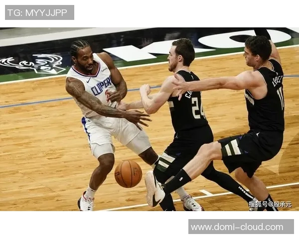 2019至2020赛季雄鹿与快船的精彩对决回顾与分析