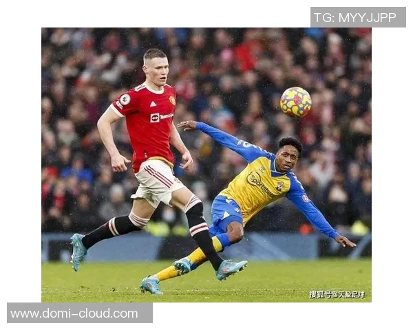 乌拉圭与巴西激战正酣足球盛宴引发球迷热情高涨