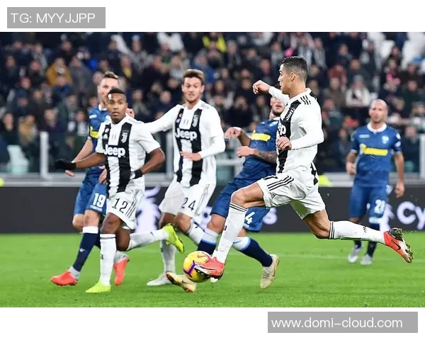 尤文图斯与佛洛伦萨激战正酣谁将赢得意甲巅峰对决的胜利