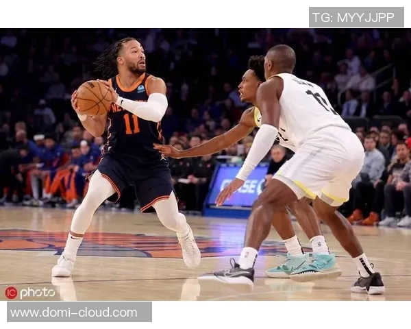 纽约尼克斯与爵士的激烈对决展现篮球魅力与团队精神的完美结合