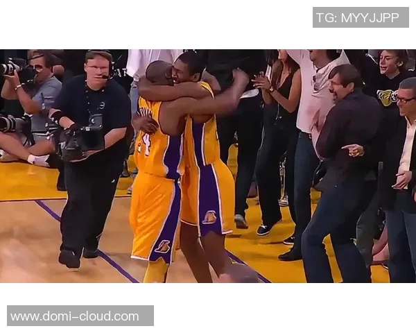 2010年湖人与魔术的巅峰对决回顾与精彩瞬间分析