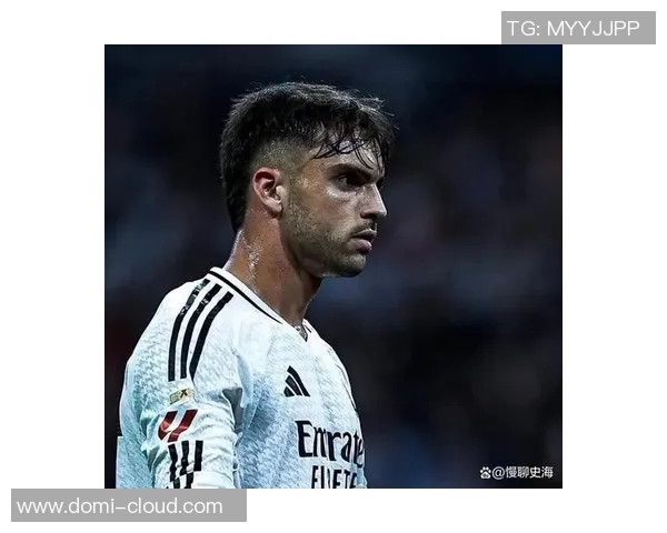 吕迪格的成长之路:从青涩小将到世界级后卫的蜕变与成就