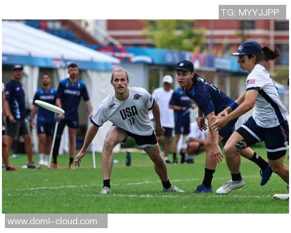成都飞盘队配合引发热议球员间默契与争议并存的背后故事MBA 成都飞盘队配合引发热议球员间默契与争议并存的背后故事MBA