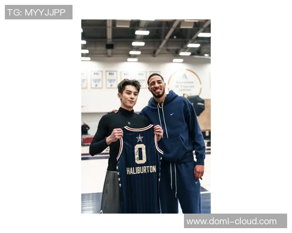 曾凡博的篮球之路：从青涩少年到耀眼明星的成长历程