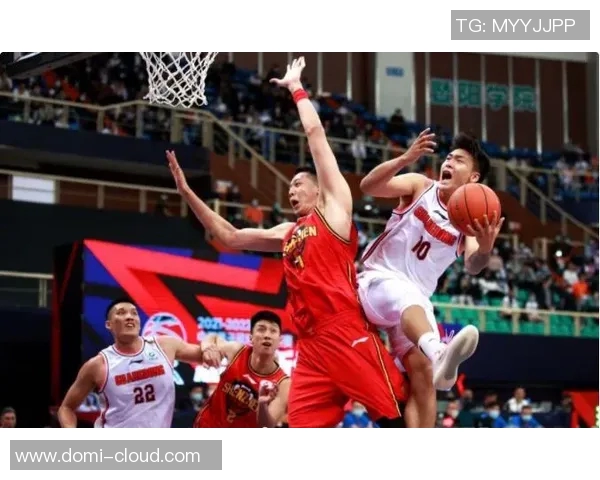 深圳马可波罗迎战广东队全力争胜展现篮球魅力与团队精神